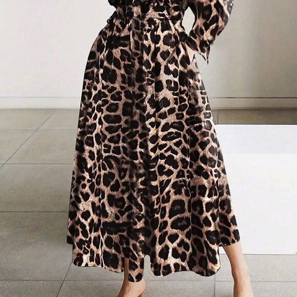 Multicolor Casual Women's Long Sleeve Polo Collar Blouse & Dress - Picture 2 of 6